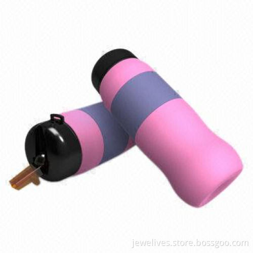 New coming hot world cup squeeze and portable silicone travel bottle